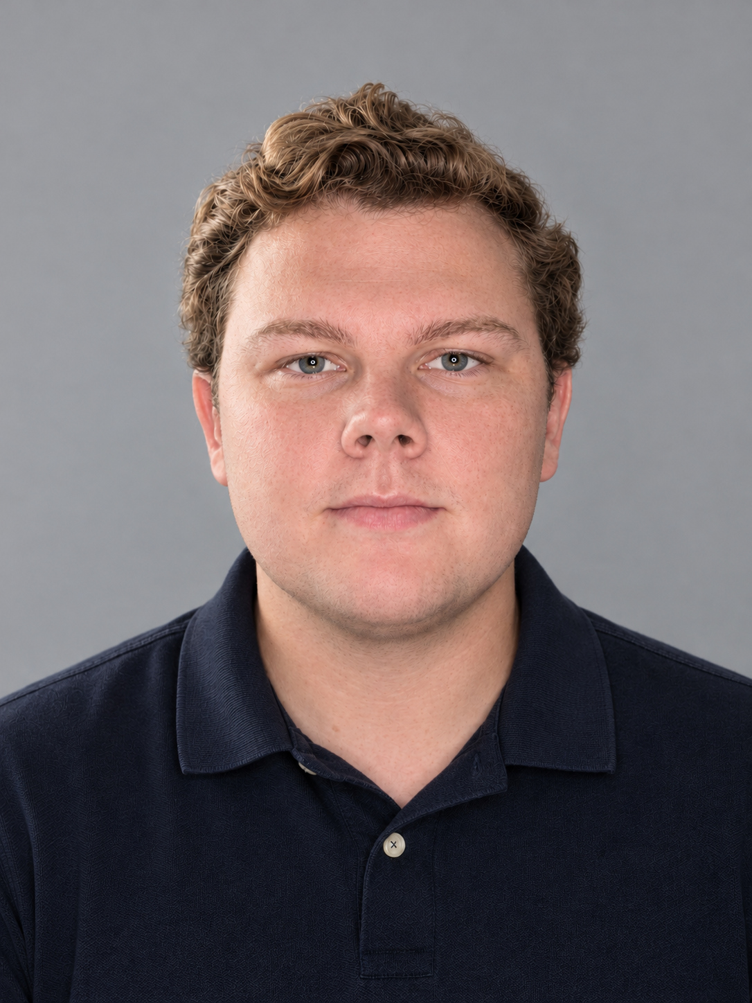 Headshot of Ashton Hannon
